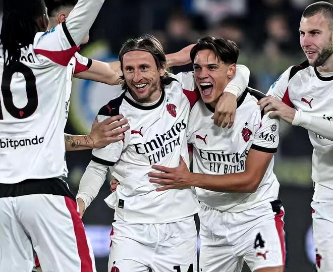 主场首胜 主场首胜