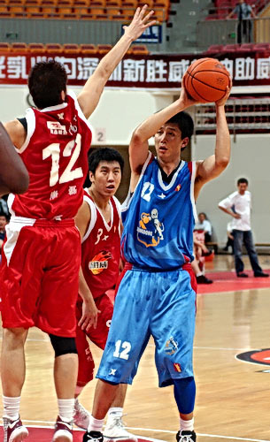 内线支柱的 内线支柱的