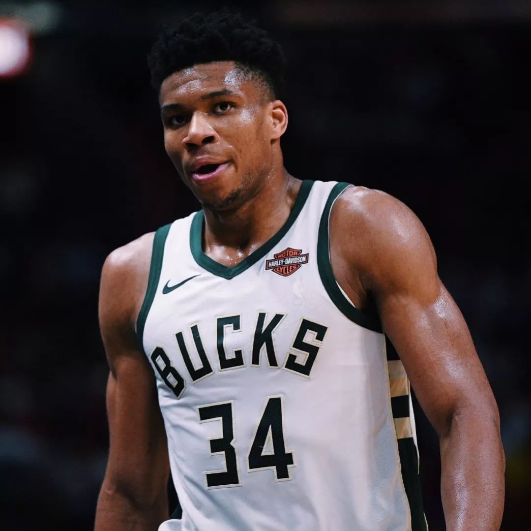 移动镜头时 移动镜头时